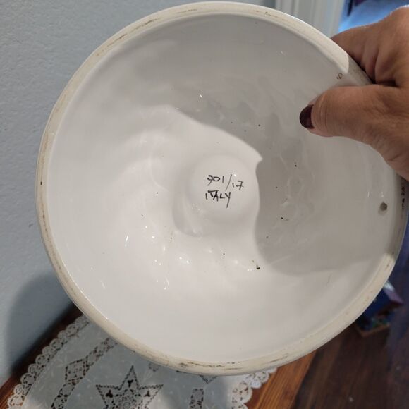 Vtg Ceramic Jello Bundt Mold White Pink Blue Green Hand Painted Italy Wall Decor - Picture 4 of 10